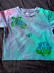 Kids multi-color shirt with turtle and fish
